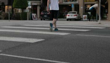 Beverly Hills, CA – Injury Pedestrian Crash on Main St