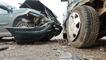 Los Angeles, CA - Injuries Reported After Crash at W 27th St & S Vermont Ave